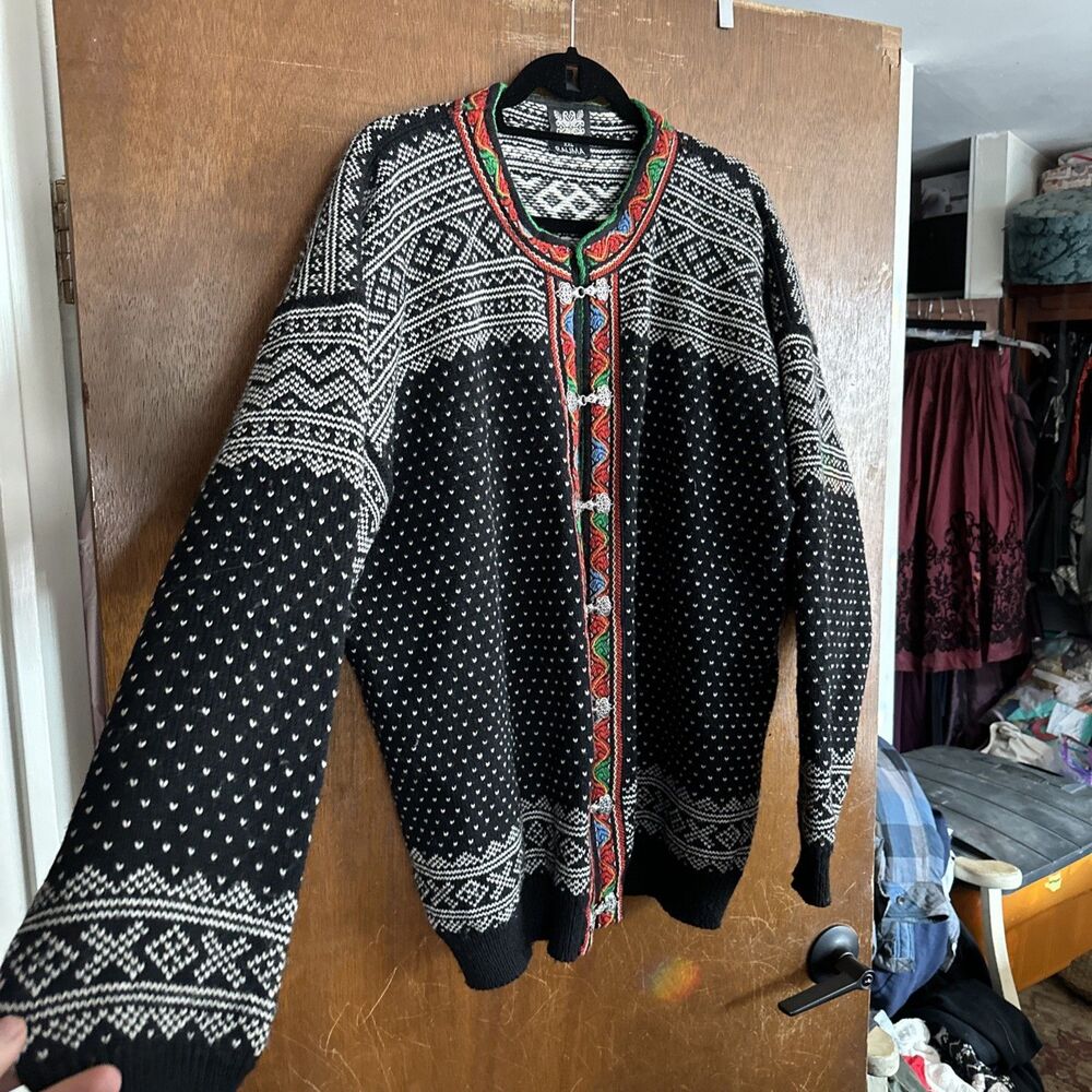 Norsk Wear Ruama Women’s Sweater XXL 3017 Black And White Silver Clasps